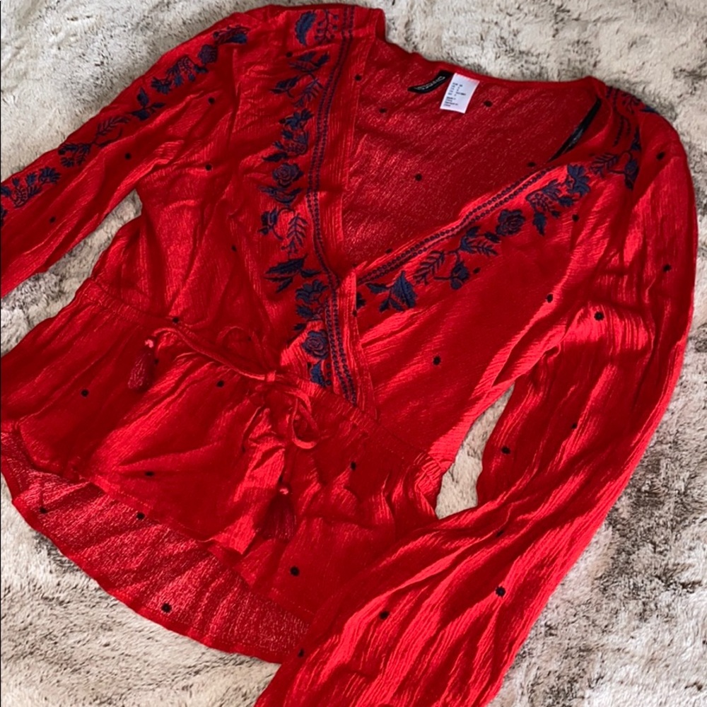 Forever 21 Long Sleeve Top